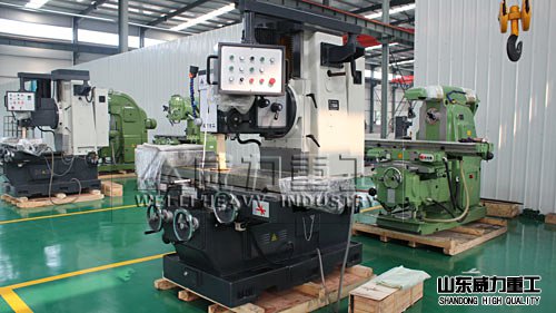 XK7150數(shù)控銑床加工生產(chǎn)車(chē)間